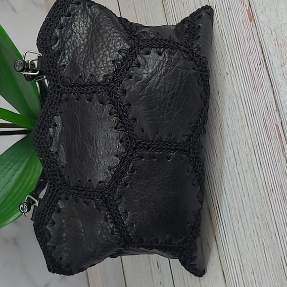 BLACK LEATHER & CROCHET PATCHWORK SMALL HANDBAG - Picture 4 of 10